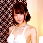 【坂咲みほ】ハイレベル風俗嬢が客の前で服を脱いで最高級の接客サービス！