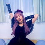 ＜VR＞ゴスロリ服サキュバスが性欲強くて完全な地雷で束縛されて身体で繋ぎとめておくエロ女が何でもヤラしてくれて最高！