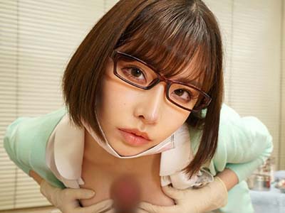 虫歯治療中に手コキされチンコガチの臨戦態勢!!周りの患者にバレないように全力結合♪