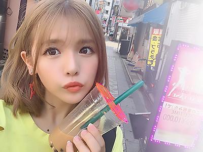 ◆VR◆誰にでも股開くくらいビッチでヤリマンの美女がイッても抜かず激ピストンでイカされまくって気持ち良くておかしくなっちゃう！