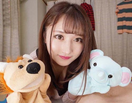 巨乳ママと中出しＳＥＸ【ＶＲ】「バブちゃん疲れまちたねーいい子いい子！」赤ちゃんプレイが体験できるＶＲ！
