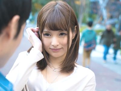 ◆フェラ◆ち●ちん見れるのが嬉しくて勃起チ●ポを自分の穴に早く入れたいお姉さんがおち●ちん欲しさにフェラしておねだりしちゃって早くおま●こにブチ込んで欲しい！