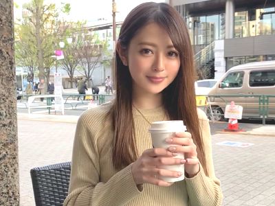 ◆素人◆気持ちいい事が大好きでセックスしてくれるなら簡単に股開く美女がイチャイチャＳＥＸで恋人のような甘いキスと濃厚なセックスで幸せそうに悶絶イキ！