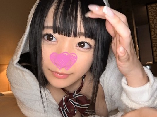 『可愛く映ってるかなぁ？』でか乳発育がいい女子高生と恋愛デレデレ変態セックスプレイ