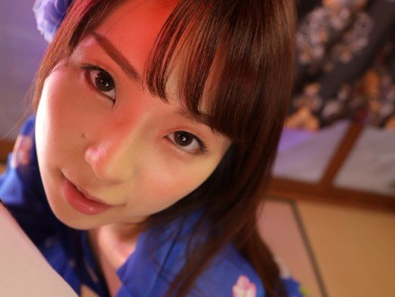 『本番エッチしちゃう？』巨乳色気溢れる風俗嬢とお泊り接待でおちんぽご奉仕される